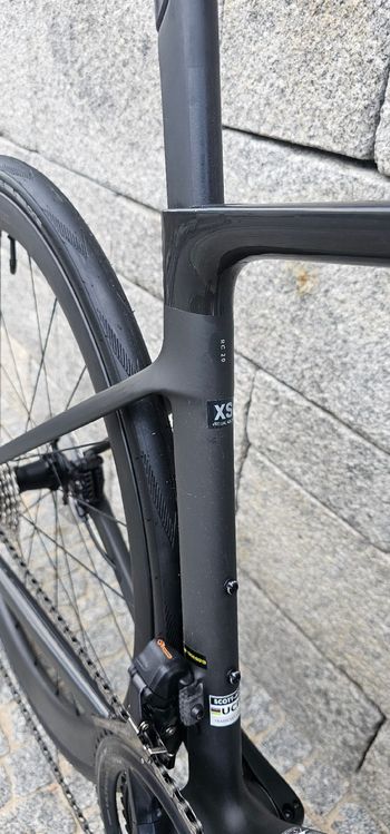 Used Scott Addict RC 20 2025 2025 Road & Gravel, Black — image 6 of 11