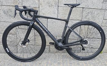 Used Scott Addict RC 20 2025 2025 Road & Gravel, Black — image 11 of 11