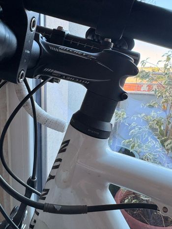 Used Canyon Ultimate Shimano Ultegra 2009 Road & Gravel, Blanco — image 6 of 7