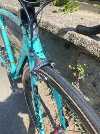Used Bianchi Oltre XR4 Ultegra Di2 2020 2020 Road & Gravel, Blue — image 7 of 12