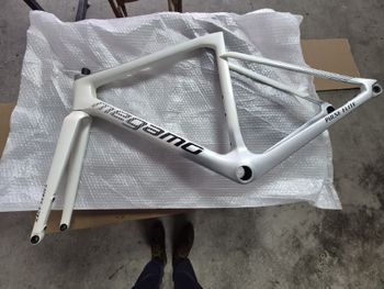 Used megamo pulse elite Megamo pulse elite Custom Frameset 2024 Road & Gravel, White — image 2 of 7