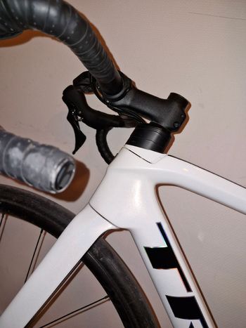 Used Trek Domane SL 5 Gen 4 2025 2025 Road & Gravel — image 8 of 8