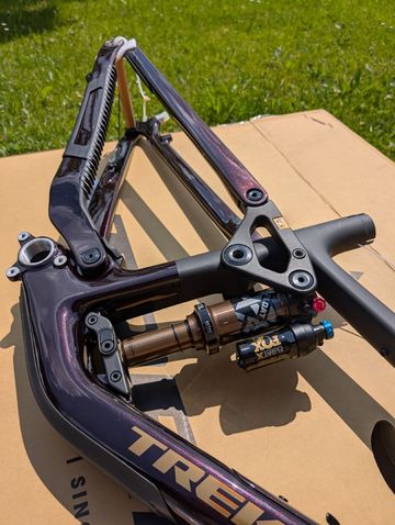 Brugt Trek Fuel EX Carbon Frameset Gen 7 2026 Frameset 2026 Mountainbike — billede 2 af 7