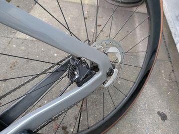 Tweedehands Canyon Aeroad CF SL 8 2023 2023 Road & Gravel — afbeelding 8 van 17