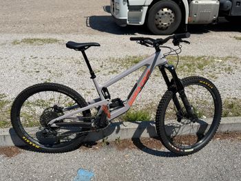 Used Santa Cruz NOMAD S / Carbon C 2023 2023 MTB