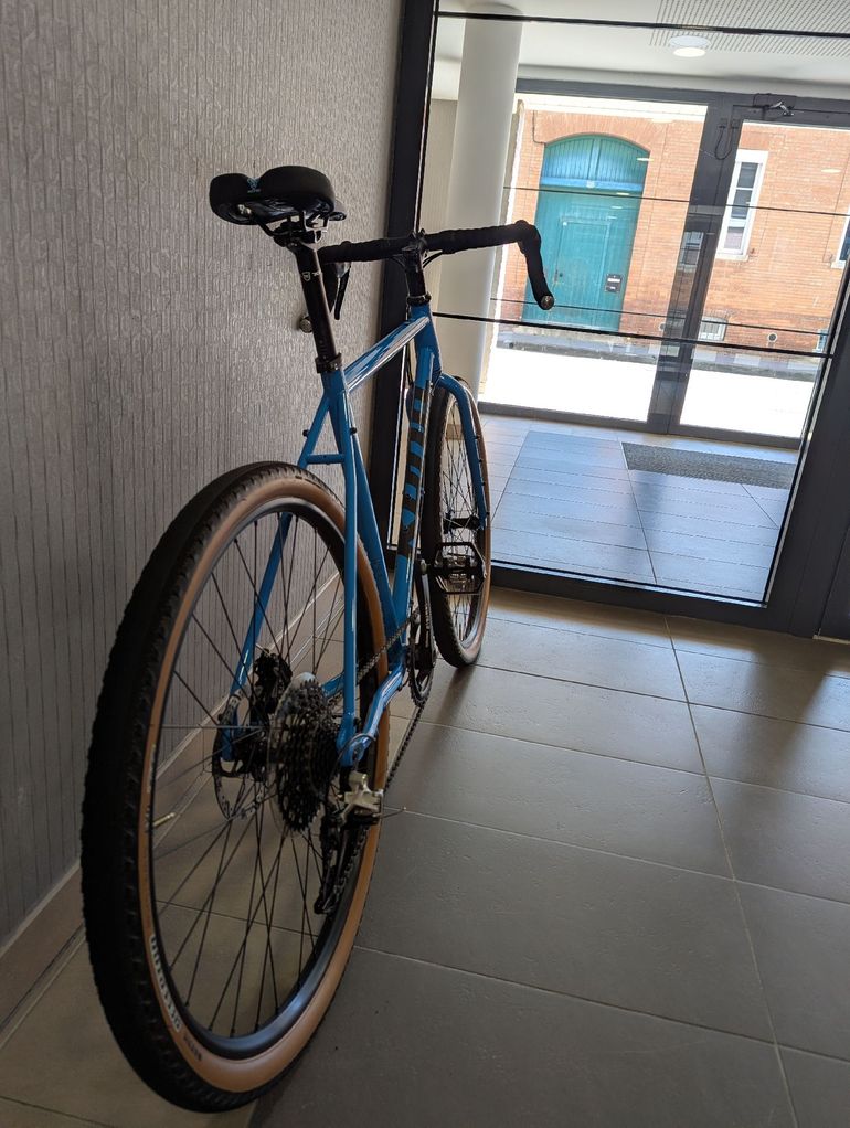 Used Kona Rove DL 2022 2022 Road & Gravel, Blue — image 7 of 15