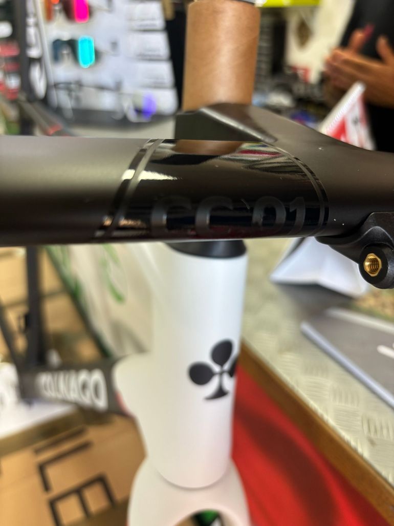 Used Colnago V5Rs Shimano Ultegra Di2 2025 Frameset 2025 Road & Gravel, Black — image 10 of 16