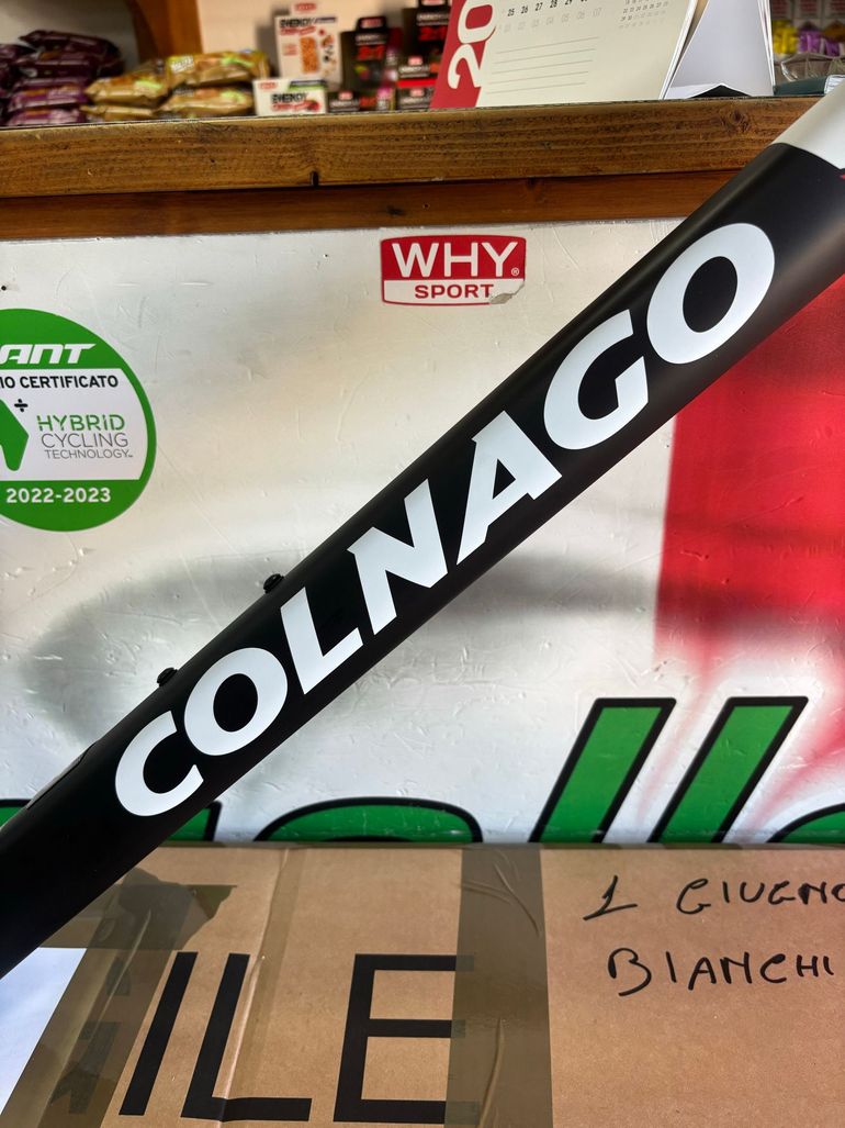 Used Colnago V5Rs Shimano Ultegra Di2 2025 Frameset 2025 Road & Gravel, Black — image 4 of 16