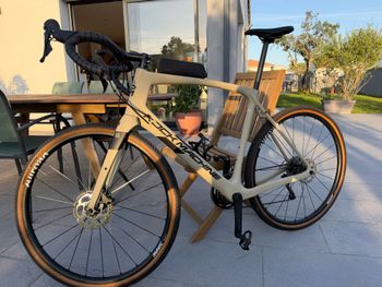 Used Rock Machine Rock Machine Custom Shimano GRX 2025 Road & Gravel, Bianco — image 2 of 9