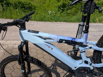 Used CUBE STEREO HYBRID ONE44 HPC RACE 2025 2025 Mountainbike, White, 27.5, 29 — image 2 of 10