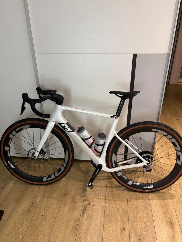 Used 3T RACEMAX ITALIA FORCE D2 AXS 2X12 ZIPP 303 XPLR S 2025 2025 Road & Gravel, White — image 2 of 10