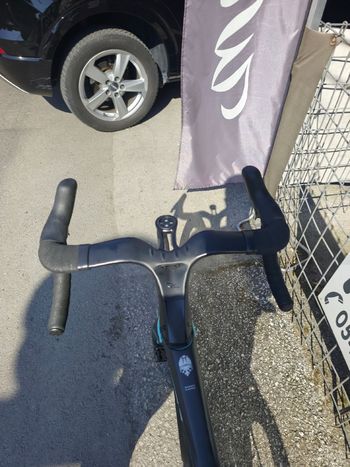 Used Bianchi Oltre PRO SHIMANO ULTEGRA DI2 2024 2024 Road & Gravel, Black — image 4 of 5