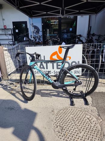 Used Bianchi Oltre PRO SHIMANO ULTEGRA DI2 2024 2024 Road & Gravel, Black — image 2 of 5