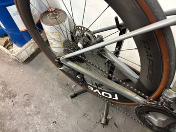 Tweedehands BMC Teammachine SLR01 FIVE 2023 2023 Road & Gravel — afbeelding 3 van 4