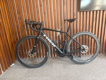 Used Trek Domane AL 5 Gen 4 2024 2024 Road & Gravel — image 2 of 7