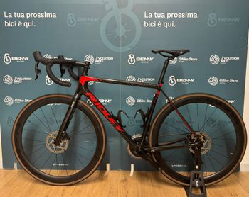 Used Ridley Helium SLX AXS Disc 2022 Road & Gravel, Rosso — image 12 of 15