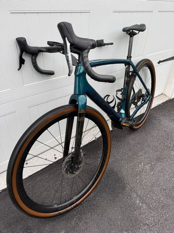 Used Trek Checkpoint SL 7 AXS 2024 2024 Road & Gravel, Green — image 2 of 4