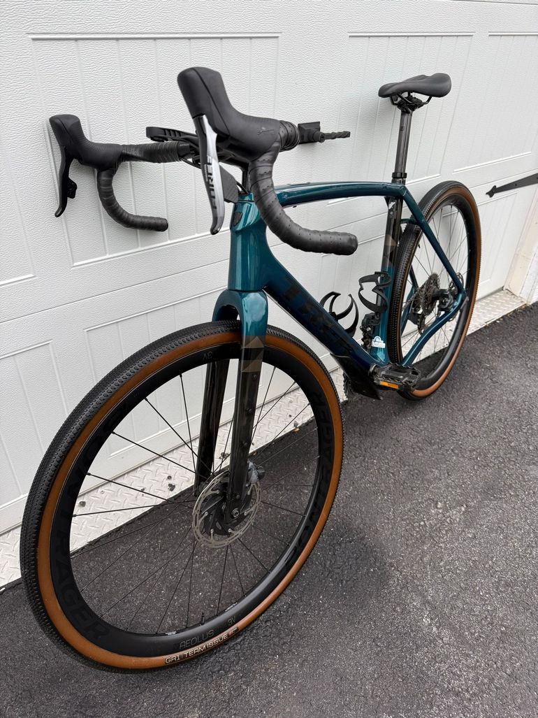 Used Trek Checkpoint SL 7 AXS 2024 2024 Road & Gravel, Green — image 2 of 4