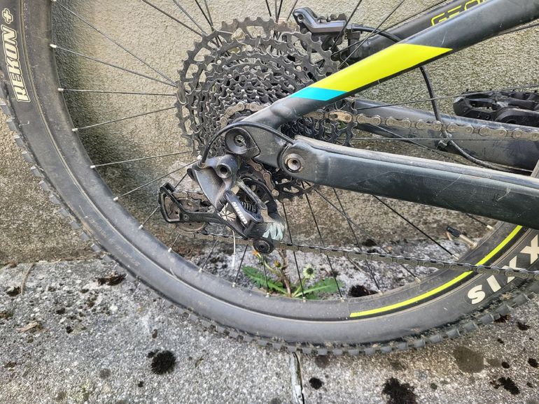 Used Scott Genius 750 2019 2019 Mountainbike, Gris claro — image 7 of 9
