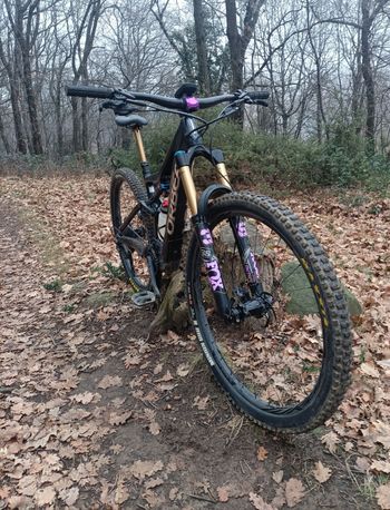 Used Orbea Rise Shimano Deore XT 2022 Mountainbike, Black — image 2 of 3