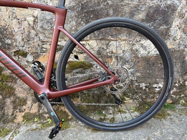 Used Specialized Roubaix SL8 - Shimano Tiagra 2024 2024 Road & Gravel — image 7 of 12
