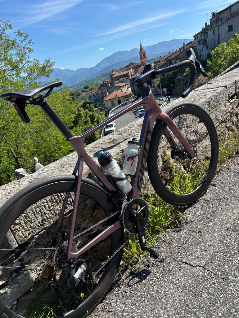 Used Giant Propel Advanced 1 2023 2023 Road & Gravel, Grigio chiaro — image 4 of 4