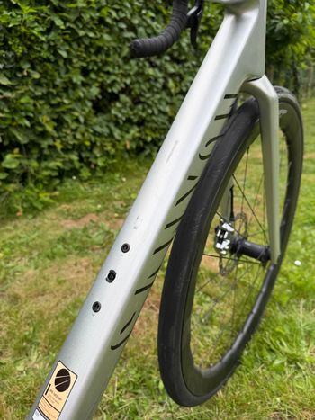 Used Canyon Ultimate CFR eTap 2024 2024 Road & Gravel, Light Gray — image 11 of 11