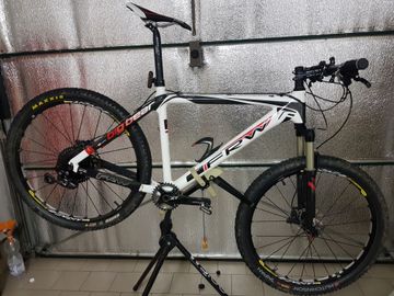 Używany FRW Big Bear Carbon 2012 Mountainbike — zdjęcie 2 z 3