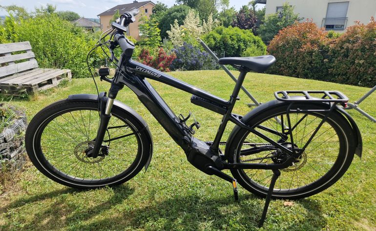 Used Specialized Turbo Vado 3.0 IGH 2023 2023 Urban, Nero — image 2 of 5