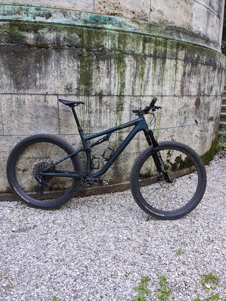 Used Specialized Epic EVO Pro LTD 2023 2023 Mountainbike, Blue, 29 — image 1 of 6