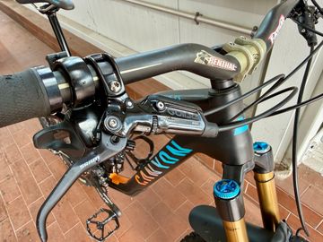 Brugt Canyon Strive CF 8.0 Race 2016 Mountainbike — billede 10 af 20