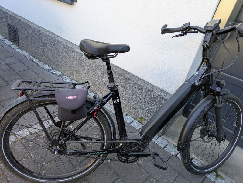 Used Winora Sinus R8 2022 Urban, Black — image 1 of 3