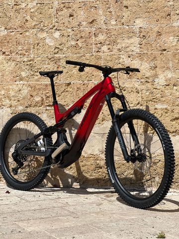 Haibike ALLMTN CF 9 2026 2026 MTB usato