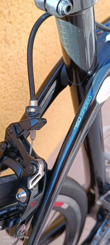 Used Trek Domane SL 6 2018 2018 Road & Gravel, Black — image 2 of 9