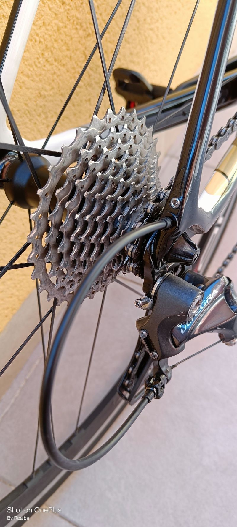 Used Trek Domane SL 6 2018 2018 Road & Gravel, Black — image 8 of 9