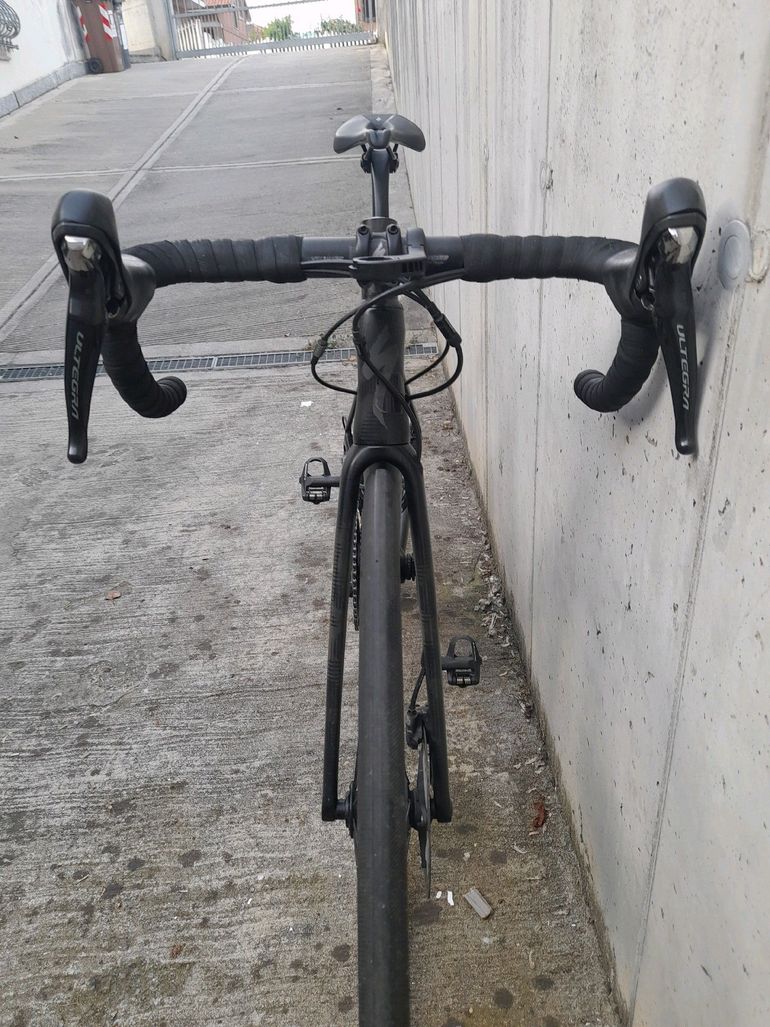 Used Specialized Tarmac Shimano Ultegra 2019 Road & Gravel, Black — image 6 of 8