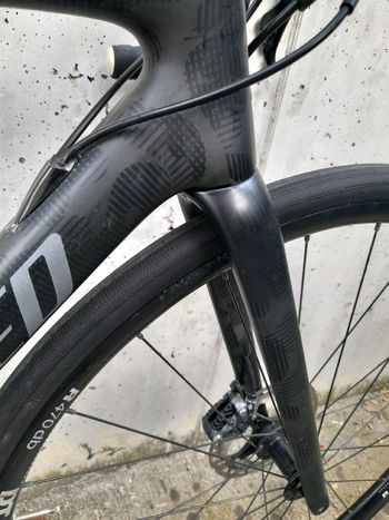 Used Specialized Tarmac Shimano Ultegra 2019 Road & Gravel, Black — image 4 of 8