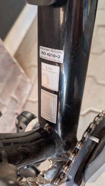 Used Liv Tempt 1 2020 2020 Mountainbike, Black — image 7 of 7