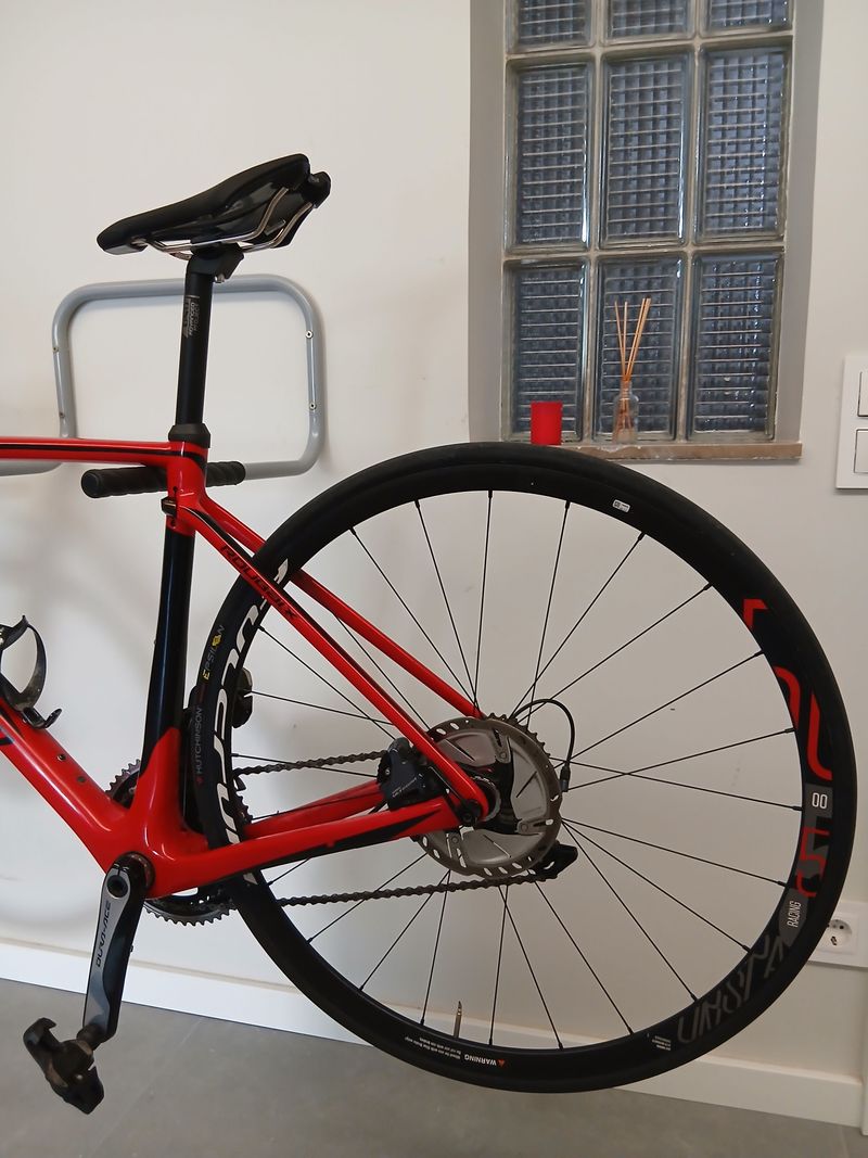 Used Specialized Roubaix Shimano Ultegra 2019 Road & Gravel, Red — image 3 of 15