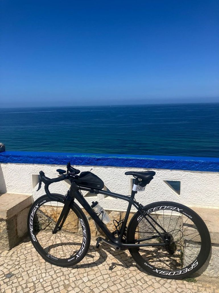 Used Trek EMONDA SLR FPS 50 H2 Matte Dni 2021 Road & Gravel, Black — image 2 of 10