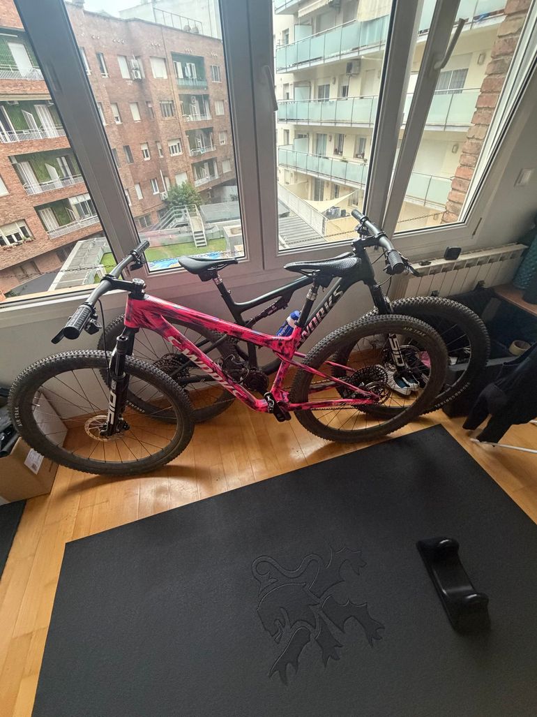 Used S-Works Epic World Cup S-Works Epic World Cup Custom SRAM XX1 Eagle AXS 2024 Mountainbike, Purple — image 2 of 3