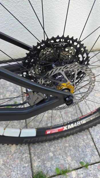 Used Canyon Lux CF 6 2021 2021 Mountainbike — image 4 of 13