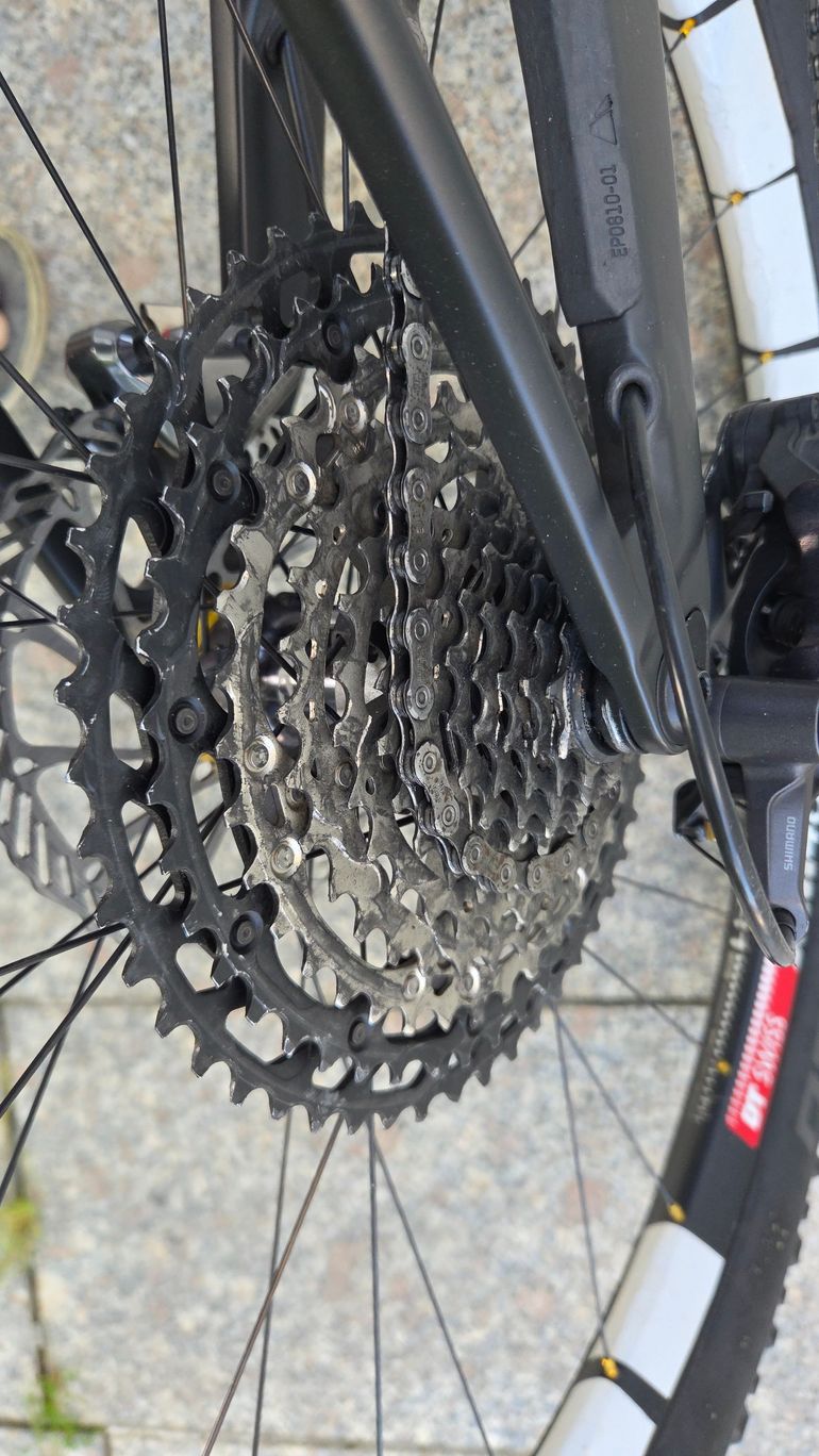 Used Canyon Lux CF 6 2021 2021 Mountainbike — image 9 of 13