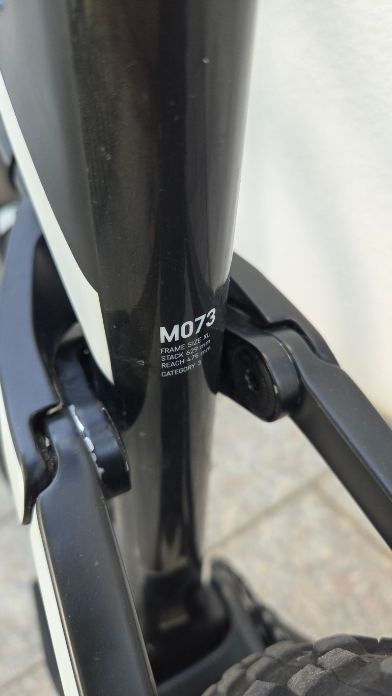 Used Canyon Lux CF 6 2021 2021 Mountainbike — image 6 of 13