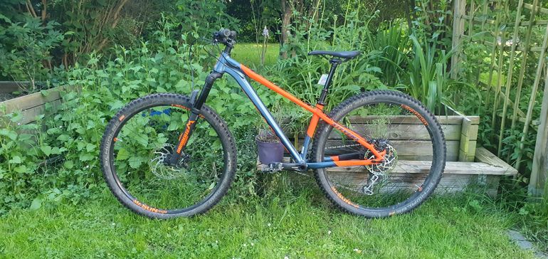 Used Stevens Monarch Trail 2020 2020 Mountainbike, Orange, 29 — image 1 of 15