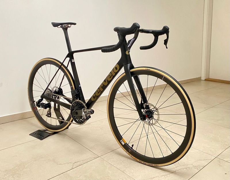 Cervélo R5 Force AXS 2026 2026 Road & Gravel d'occasion — image 2 sur 22
