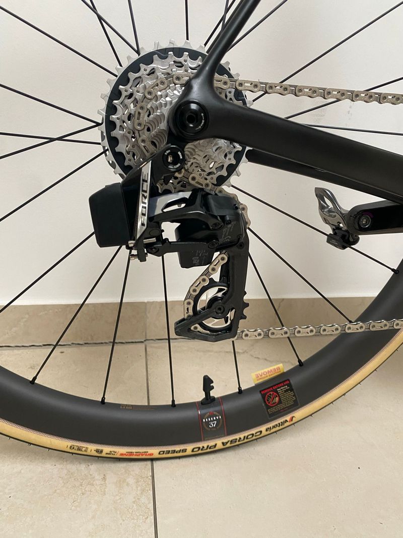 Cervélo R5 Force AXS 2026 2026 Road & Gravel d'occasion — image 15 sur 22