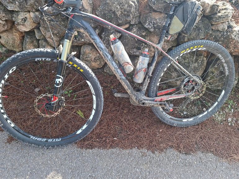 Used massi p Massi Pro 2017 Mountainbike, Black — image 2 of 3