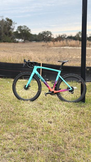 Used Specialized Tarmac SL7 Pro - SRAM Force eTap AXS 2023 2023 Road & Gravel, Blue — image 4 of 4