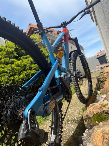Używany YT Industries Capra 29 CORE 3 CF 2025 2025 Mountainbike — zdjęcie 4 z 4